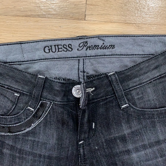Black Guess Premium jeans - Picture 3 of 11